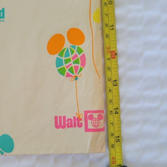 1974 Walt Disney World Shopping Gift Bag in Bright Colors - Picture 3 of 5